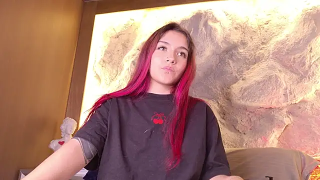 bella_mush - Bella_mush's free webcam - UK Sex Cams