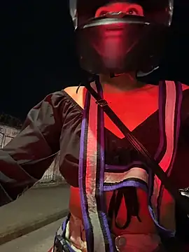 Webcam Model (TaylorrHill)  is live.Free join now!