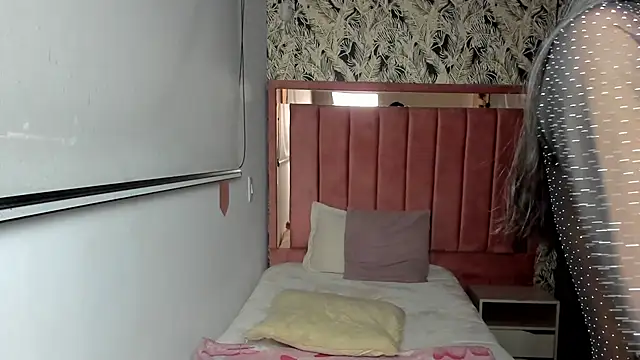 Connie_Bell live sex cam