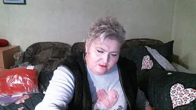 lana555 - Lana555's free webcam - UK Sex Cams