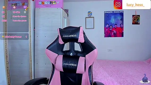 Lucyy-hess webcam