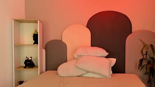 TaraCarson live sex cam