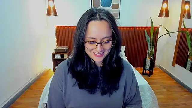 KatherineBond webcam