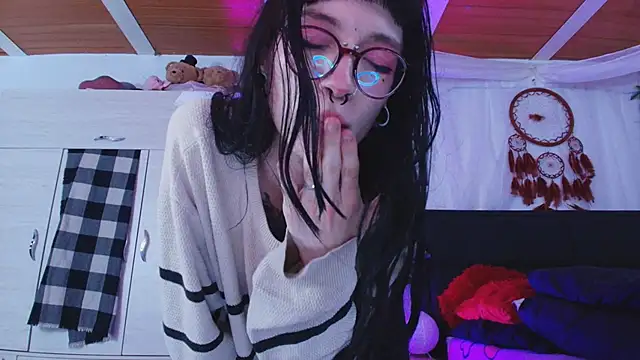 bathory_vamps webcam