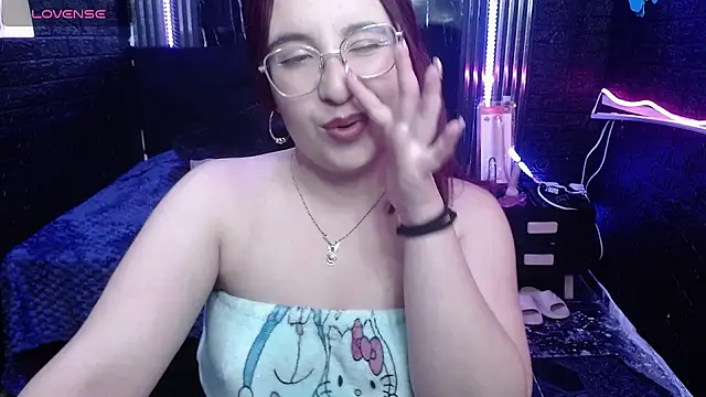 mia_778 webcam