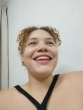 SirenRouge_69 webcam