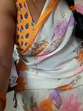 tamil_ammani (F milf) - Boobs show😜😜😝🥰🔥🔥🔥