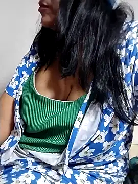 Webcam Model (tharu_sweet)  is live.Free join now!