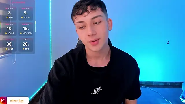 oliver_kyy webcam