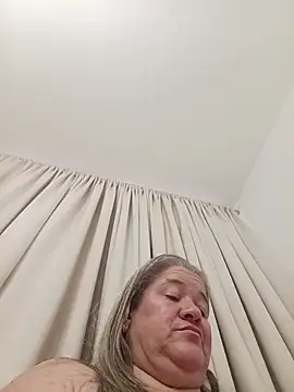 MilF-eterna_69 webcam