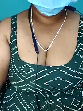 TamilSembaruthi143 webcam