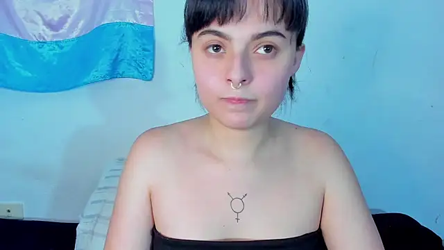 elizabethtaylorxxx's room