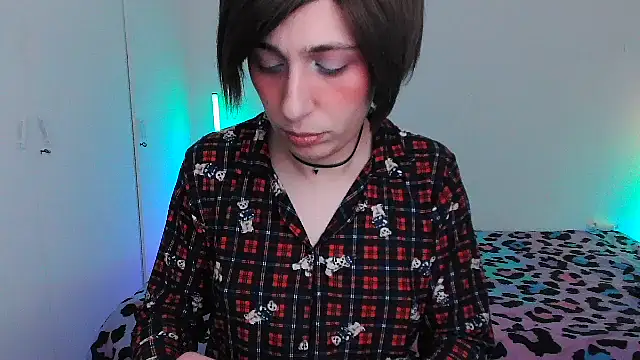 HoneyValentine's room