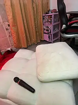 i_am_nina_ - I_am_nina_'s free webcam - UK Sex Cams