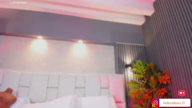 HelenaRoos webcam