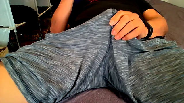 Bouncywarrior webcam