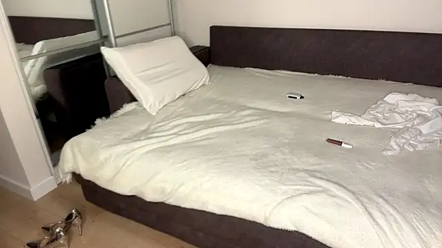 Adeliina_Baby webcam