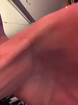 Twist_N_Tease webcam