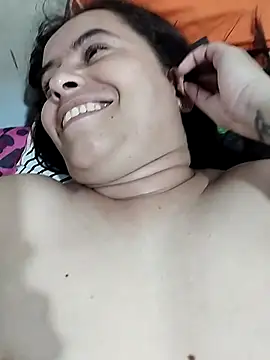 natasha_and_zoe webcam