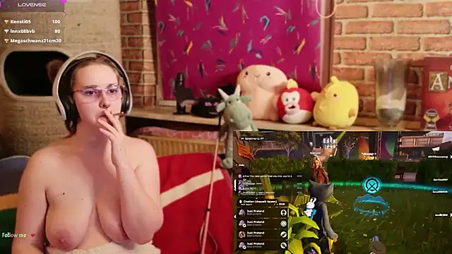 GamerGirl_Eve webcam