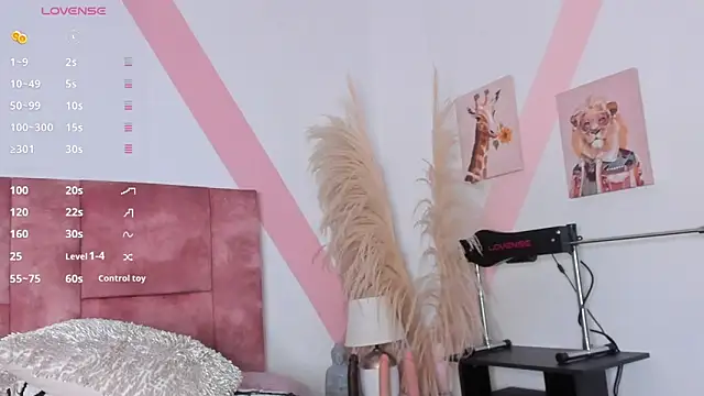 isabella_whiithe webcam