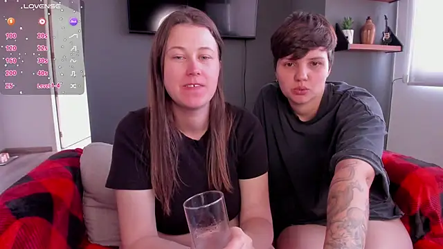 Tenderly_Couple webcam