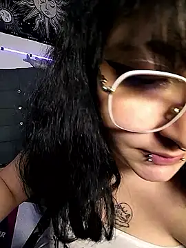Lilith_Oni66 webcam