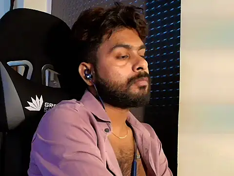 jenni11live - Jenni11Live's free webcam - UK Sex Cams