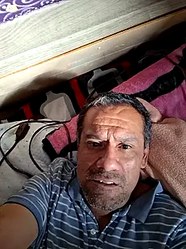 curiousonlooker10 webcam