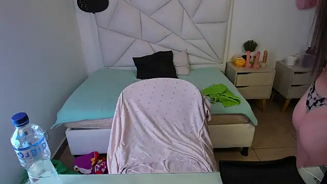 lauren_rios7 - Lauren_rios7's free webcam - UK Sex Cams