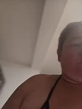 MilF-eterna_69 webcam