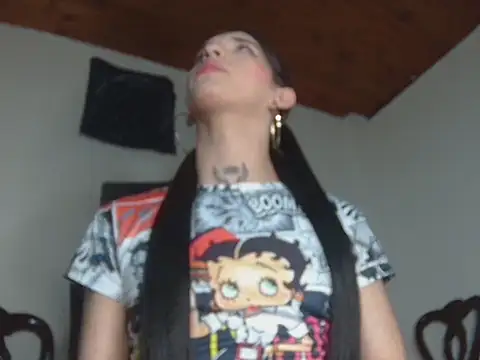 Scarlett_crastrawberry webcam