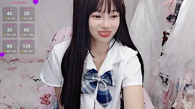 美女9aunatiis在线直播