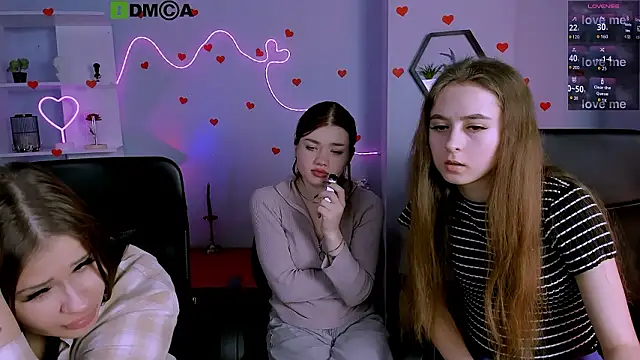 rebecca_smile webcam