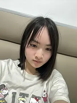 美女miaomiaou_在线直播