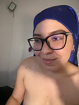 MatchedEyebrow webcam