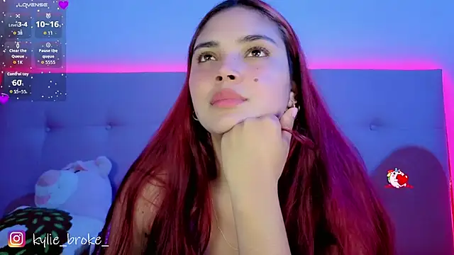 Kylie_brokee webcam