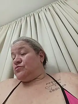 MilF-eterna_69 webcam