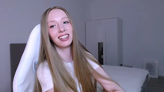 Luna_insniity webcam