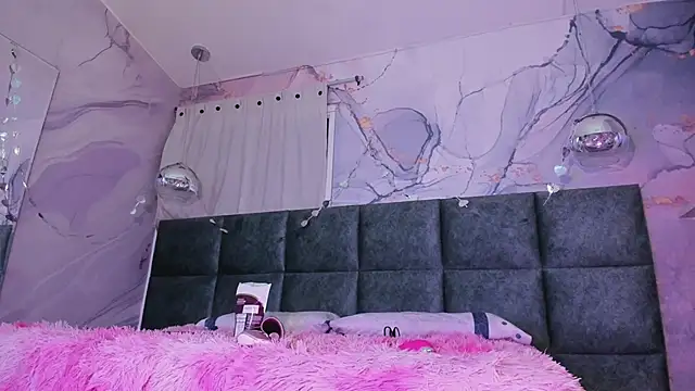 antonellarossi - AntonellaRossi's free webcam - UK Sex Cams