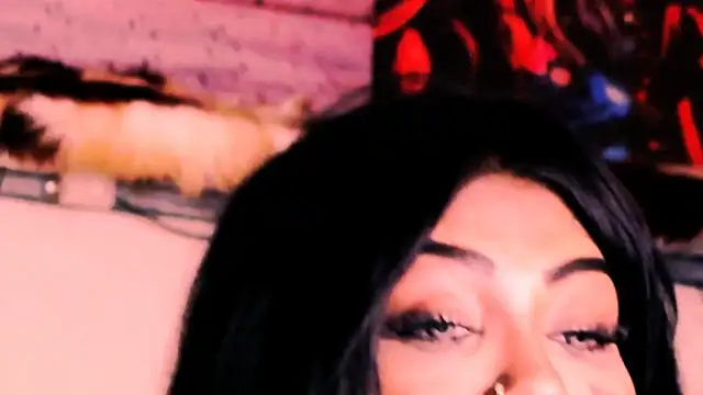 indian_dreamgirl live sex cam