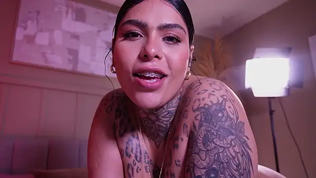 curvyliciousss webcam