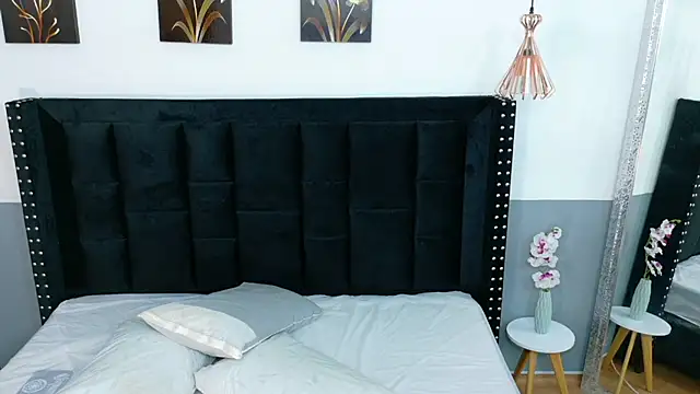 kinkyandsavage webcam