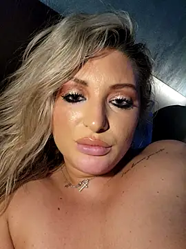Blondie_Sasha webcam