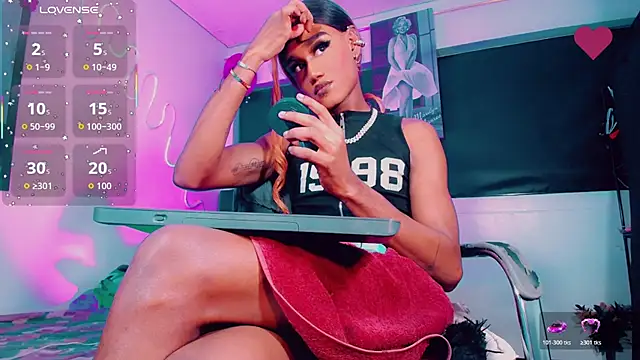 Kendall_hornyy webcam