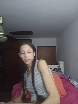 isaaabelaaa Live Webcam on Stripchat