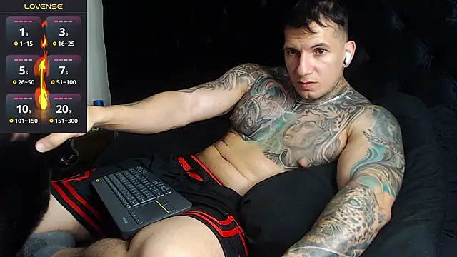 Shane_Clay webcam
