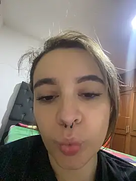 karla-thomsom10 webcam