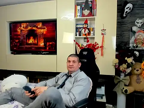 SpartacusDaddy48 webcam