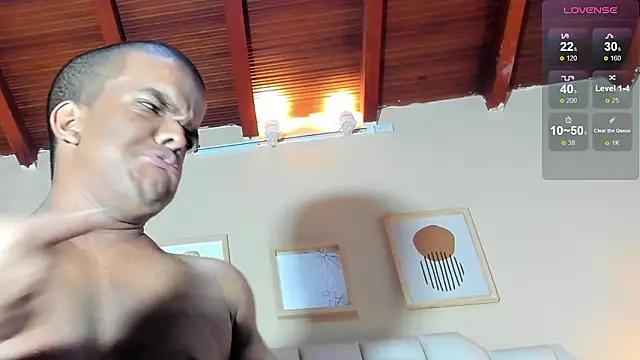 CHARLIE_WALKERR webcam